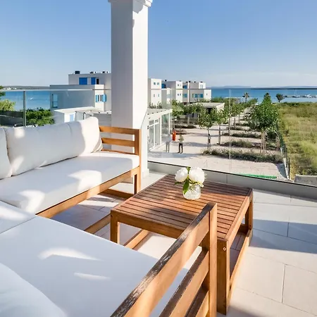 Villa Wave